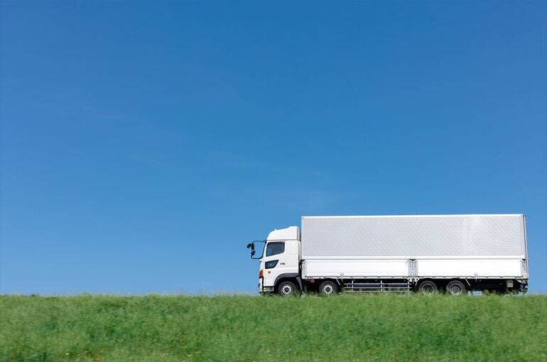 チャーター便の予約とメリット