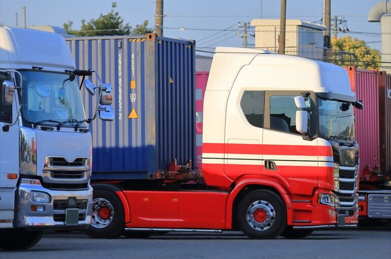 トラックの特殊車両について