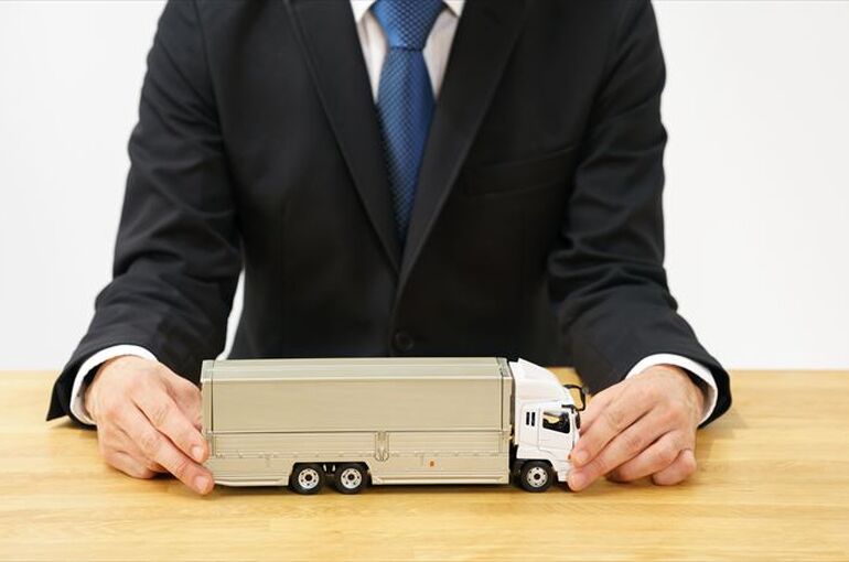 ウィング車の特徴を知りたい